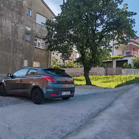 In 45074 Apartment