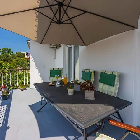 Apartamento In 45074 Crikvenica