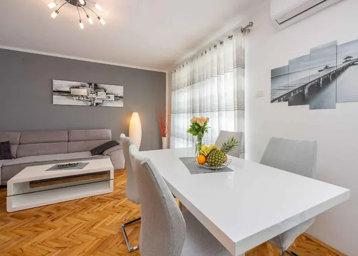 Appartement In 45074 Crikvenica